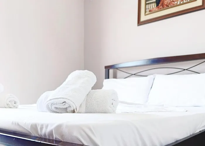 Sea View For 10 People ساراندا