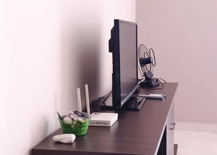 Sea View For 10 People شقة