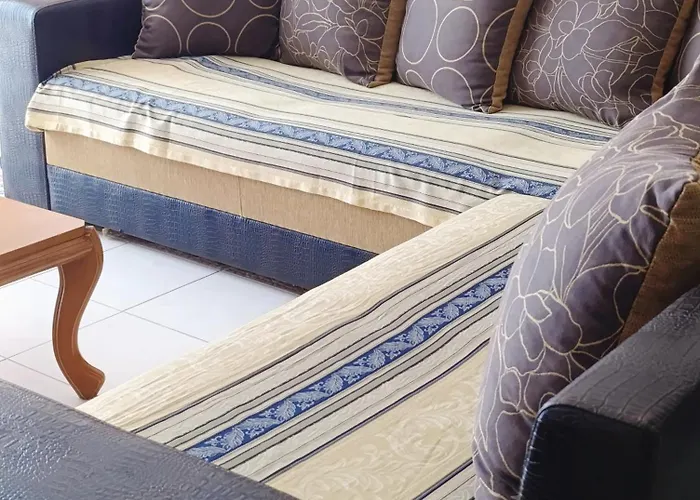 Sea View For 10 People شقة